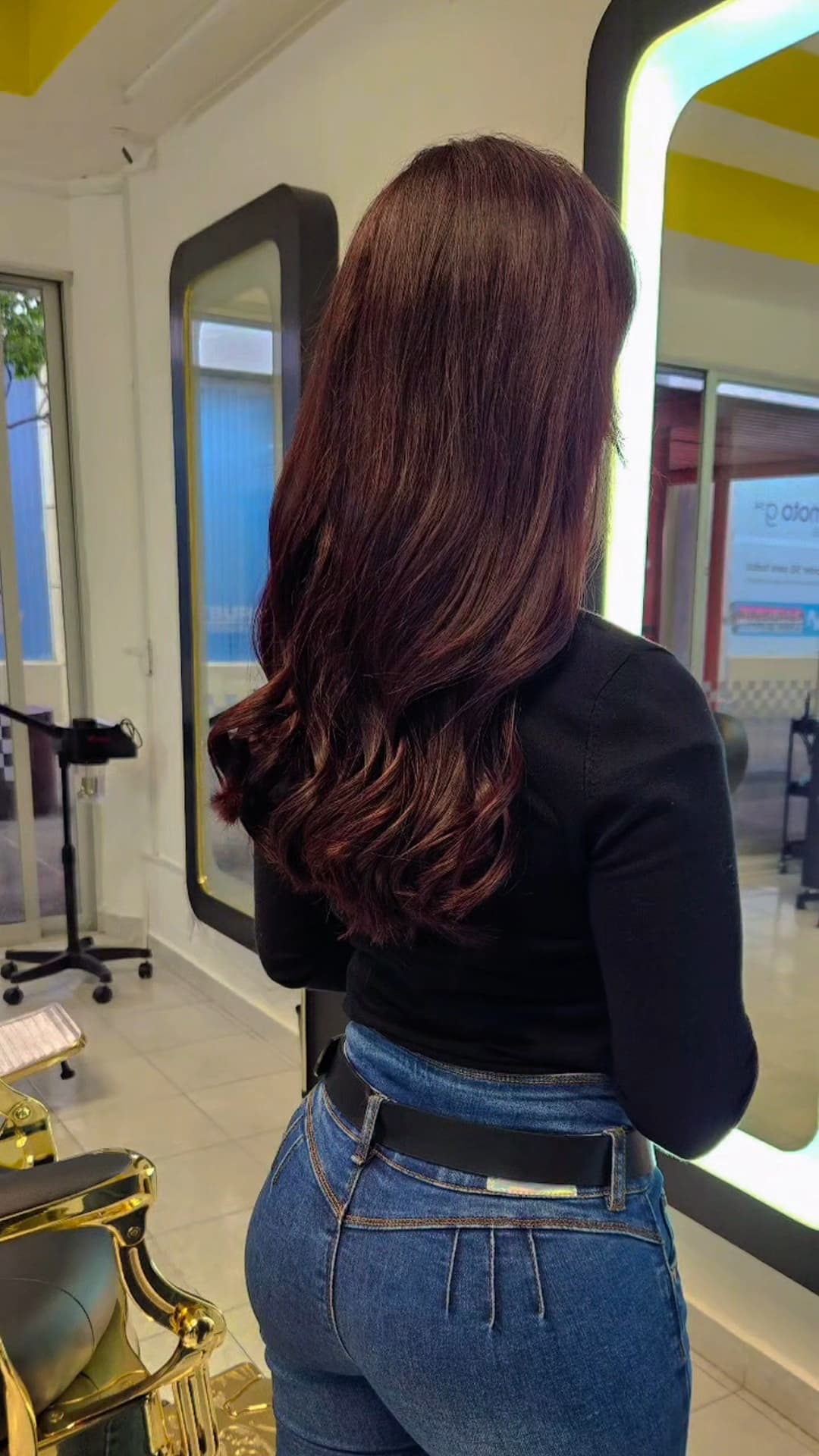 Corte y peinado